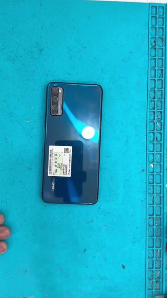 屏幕破碎划不动别着急,跟视频操作自己也能换畅享20Pro#换屏幕 #手机使用知识分享 #第一视角修手机 #沉浸式手机维修 #零基础学维修