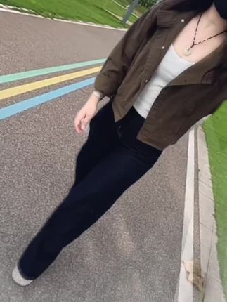 #服装时装爱美穿搭时尚潮流 #女装穿搭 #随意搭配 #牛仔裤穿搭