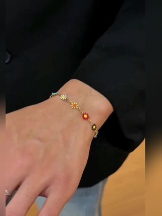 个性时尚,甜美可爱,小雏菊手链,男女同款情侣#手链#个性时尚 #百搭手链 #小众设计感