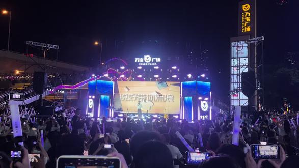 原唱张紫豪 #可不可以 #张紫豪#音乐节 @抖音热点