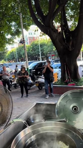 华侨的同胞都来了,你们还不来