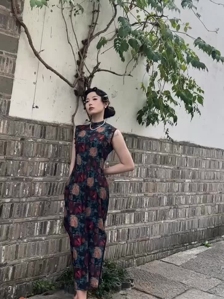 舍命奉陪 比不过天公不作美#旗袍 #金陵