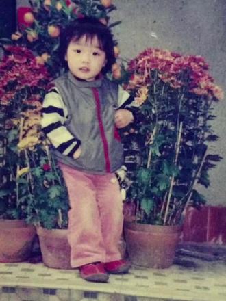 你不记得了吗,我小时候抱过你 和女朋友小时候合照拥抱ai指令教程来啦!#豆包ai 和男朋友合照 和女朋友拥抱ai指令教程 豆包ai指令#豆包指令#翻旧照#情侣#豆包出大片有两把刷子