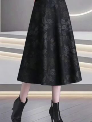 毛呢半身裙女A字裙秋冬季气质高腰印花伞裙显瘦中长款百褶妈妈裙#毛呢半身裙#秋冬季气质高腰印花伞裙#中长款百褶妈妈裙#气质半身裙#优雅气质 @DOU+小助手