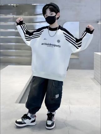 男童春秋款休闲卫衣中大童洋气秋季上衣 #男童卫衣#男童穿搭 #打底衫#大童卫衣