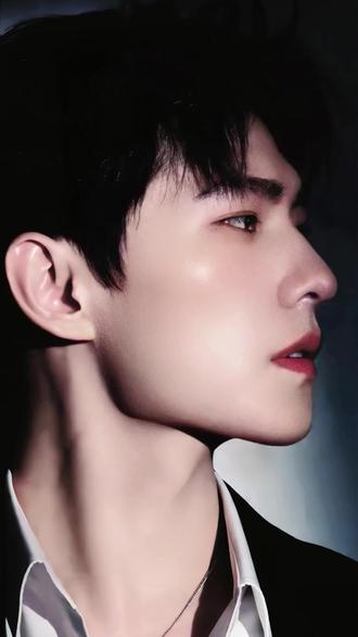 男女下颌线区分,侧脸线条决定颜值风格! #下颌线清晰 #侧脸 #脸型是硬伤 #下颌角 #方脸