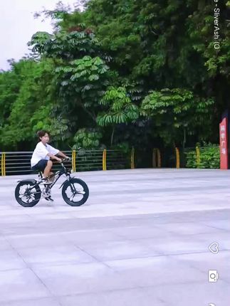 #儿童自行车 #公路车运动 #爱生活爱骑行 #低碳出行