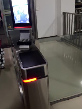 看完不笑可以确诊抑郁症了#门禁
