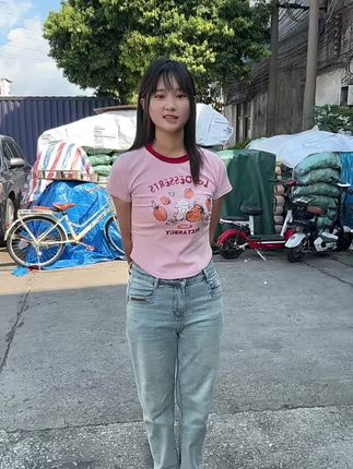 97年,贵州人,身体160,体重115,素颜不打扮,不涂口红,不乱花钱,月入5000,会做饭,不抽烟,不喝酒,不蹦迪,一天吃二十块,下班就回家,是不是你们眼中的好女孩#打工人的心酸