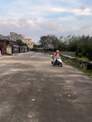 吸盘红旗#热爱祖国 #五星红旗迎风飘扬 #车品好物分享