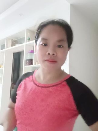 今日份打卡,第三天哦,摇起来越来越轻了,今天腰有一点点酸爽哈,不过可以接受,加油鸭#生命在于运动一起锻炼吧 #暴汗燃脂 #居家锻炼身体 #健康打卡