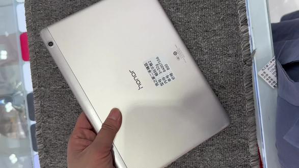 荣耀畅玩平板2 32G功能正常,可以插卡
660🉐️🉐️#精品二手手机出售与置换