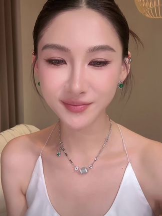 #项链#新中式穿搭 #美出高级感 #优雅气质 #秀出新国风