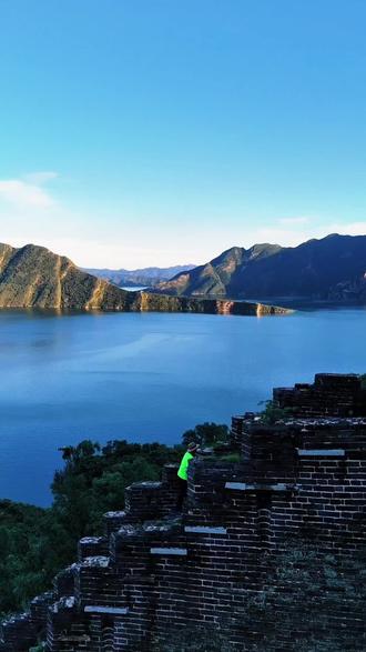 一个视频带你了解河北唐山迁西县的水下长城和十里画廊
#河北旅游#十里画廊 #水下长城 #西城峪#西城峪水下长城