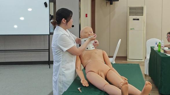 浅反射,角膜反射,腹壁反射,提睾反射 #医学技能实操 #执业医师考试 #中医技能第三站