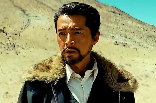 记者发现有人非法捕捞卤虫,好奇上前查看不料遭了殃 #神仙剪刀手 #影视推荐 #一个片段让我看了整部