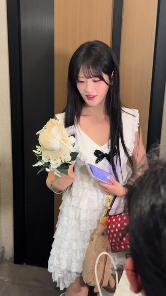 下次见 一直见@你的小晴(5月28日生日版)
#林舒晴 #茉莉雨 #生日快乐