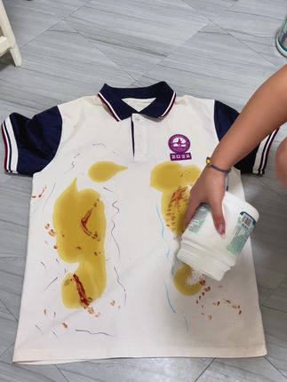 孩子弄脏校服了不用担心!#滴普芬爆炸盐 来帮你#好物推荐🔥 #污渍轻松去除 #清洁神器