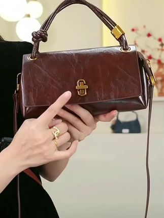 #时尚包包#气质包包#斜挎包#腋下包 #包包