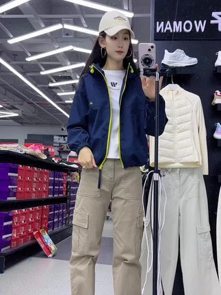 #运动穿搭 #休闲百搭 运动休闲都能穿,时尚舒适两不误😍😍
