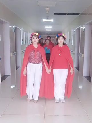 姐妹们早上好!发个视频去上班!谢谢姐妹的关注