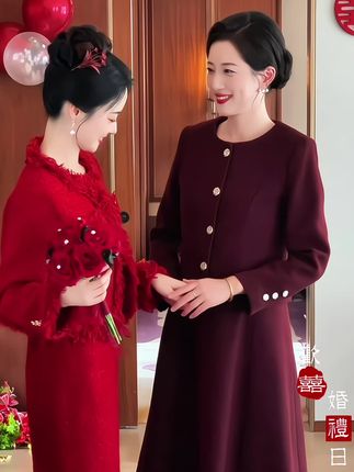 #婚宴妈妈装 #婚宴礼服 #优雅气质 #红色系 #礼服裙