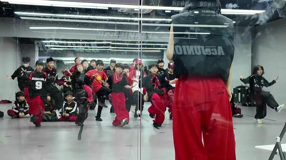 听说小学生学街舞影响文化课?!#少儿街舞 #街舞基本功 #街舞hiphop