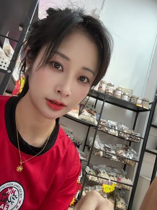 经常熬夜的姐妹可以多喝玫瑰花茶