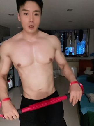 #臂力棒 #居家锻炼 #胸肌 #腹肌