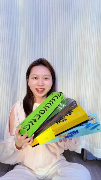 水粉笔开箱 画色彩不知道用什么水粉笔?初学色彩、集训中后期换水粉笔、美术爱好者你们适合用什么样的水粉笔?#集训#色彩 #美术生#画画 #色彩水粉笔