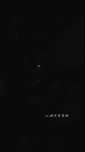 苏州场Day2串烧《天堂岛之歌》《梦见你》《荒城渡》《人是_》,重点在5:05,捏爆气球这段已经是连续剧了!
#周深苏州演唱会 #周深伴舞 #周深梦见你 #周深人是 #周深