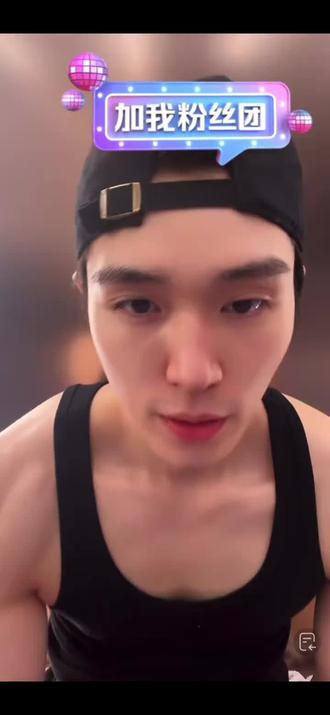 梁律为《京婚浓瘾》唱的主题曲,太好听了吧,健身都没有忘为自己打歌 唯有爱#梁思伟 #健身