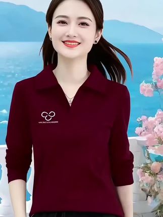 #减龄显瘦穿搭#谁穿谁漂亮时 尚气质...#减龄气质 #时尚洋气 #百搭上衣 @抖加🔥上热门🔥dou+🔥热点宝 @DOU+小助手