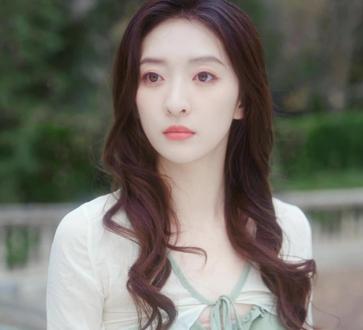 深情背后,竟是一场假意 #被迫攻略你 #修雨秀演绎失忆后装了个防沉迷 #替身梗永不过时