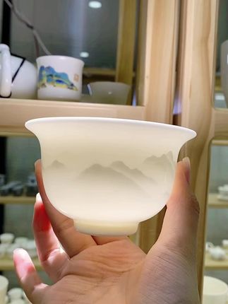 好茶配好器🍵#平安喜乐越来越好 #愿2025所求皆所愿 #愿今天的阳光给你带来一天的好运