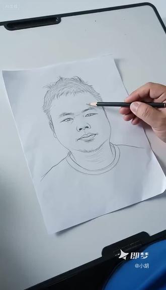 我在即梦发现了一个超棒的故事!#素描化人抛纸 #即梦AI #素描肖像创作