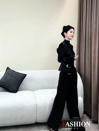 2025早秋时尚半高领长袖T恤修身显瘦上衣百搭高腰西装裤气质套装#气质又高级 #显瘦显高显腿长 #谁穿谁好看不分年龄段 @DOU+上热门
