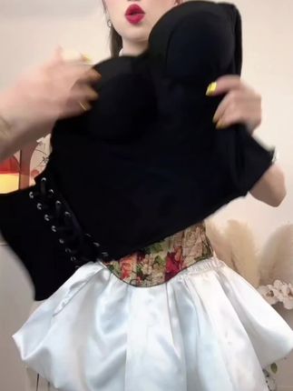 25801-(带胸垫)纯色法式真鱼骨复古高级感:/ 抹胸】#抹胸上衣 #鱼骨抹胸背心 #美出高级感 #可甜可酷可温柔 #鱼骨抹胸