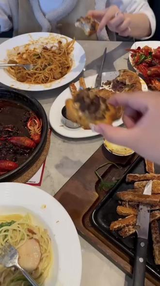 @详细攻略 5<—— #关于我7块钱拿下的必胜客自助餐,已吃完,统一回复#必胜客#必胜客自助餐券#小龙虾#自助餐