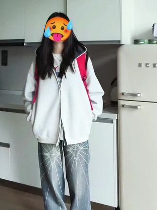 随手买的卫衣也太板正了吧!~ #连帽卫衣 #重磅卫衣 #男女同款 #cleanfit
