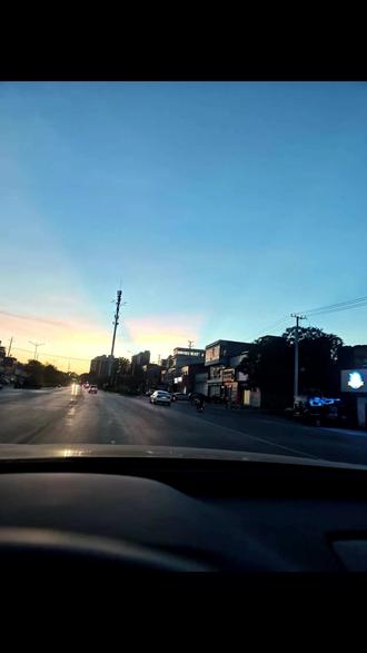 租房党必入!几百块 get 影院级体验,小房间也能放大快乐!!#投影仪