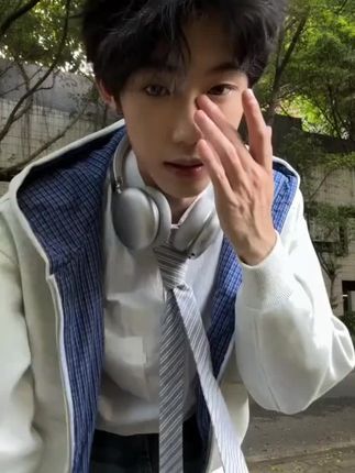 miu 系皇家蓝格纹卫衣男款秋季双面穿设计感外套复古硬挺宽松帽衫