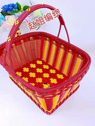 #我的手工作品 #纯手工编制 #藤条编织 手工编织的菜蓝子