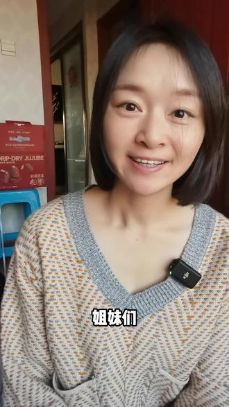 娃1岁多啥都懂就不开口说话 5招亲测封神 姐妹们!有没有同款娃😭 啥都听得懂,让拿玩具、穿鞋子秒执行,就是不开口说话。我们家ππ之前也这样,现在天天小话痨似的念叨,今天把亲测有效的5个干货招儿掏给你们,都是我结合儿保医生+育儿博主经验总结的,实打实能帮娃开口!#宝宝语言启蒙 #宝宝不说话 #孩子说话晚 #宝宝早教 #宝宝学说话