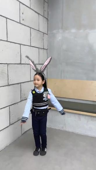 #疯狂动物城 太酷啦,快给我女儿安排这套兔子警官服吧#兔子警官##全网都在跳这个舞