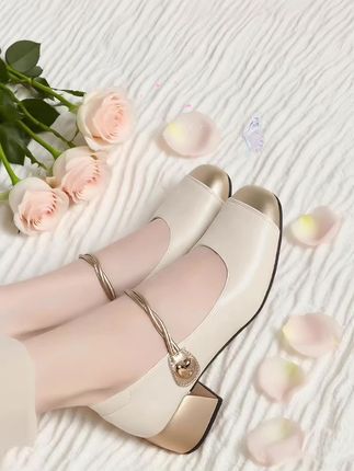 #哎哟喂你鞋真好看  #穿出高级感 #百搭鞋子 #脚宽脚胖都可以  #气质这一块拿捏死死的