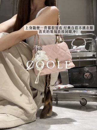 简直了 这只包包怎么背都不会腻 精致感轻松拿捏 #包包推荐 #热门 #种草