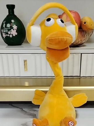 益智玩具复读鸭 哄娃神器!启蒙早教,让小月龄宝宝 练抬头,听儿歌!开发智力!宝宝一个人都 能还很久!解放双手太实用了#母婴好物#宝宝玩具复读鸭#哄娃神器#宝妈推荐