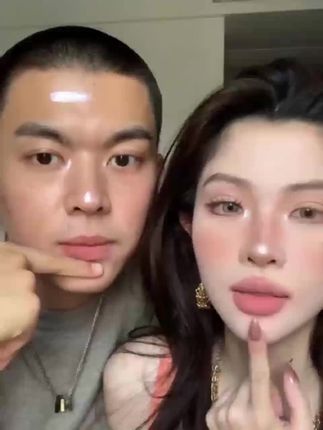 这才是夏天该涂的天菜色!韩妹清透感拉满,黄黑皮姐妹闭眼入!#唇泥 #唇釉 #口红试色 #木柯诗绒雾唇泥 #韩妹色