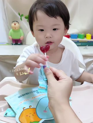 孩子小爱吃糖是天性!就给他选这种配料干净0蔗糖的,还是维C混合口味,果味清甜孩子爱吃##宝宝爱吃 #宝宝零食 #儿童零食 #无糖 #无糖棒棒糖